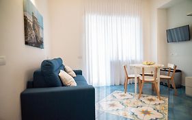 Divina Holiday - Apartments